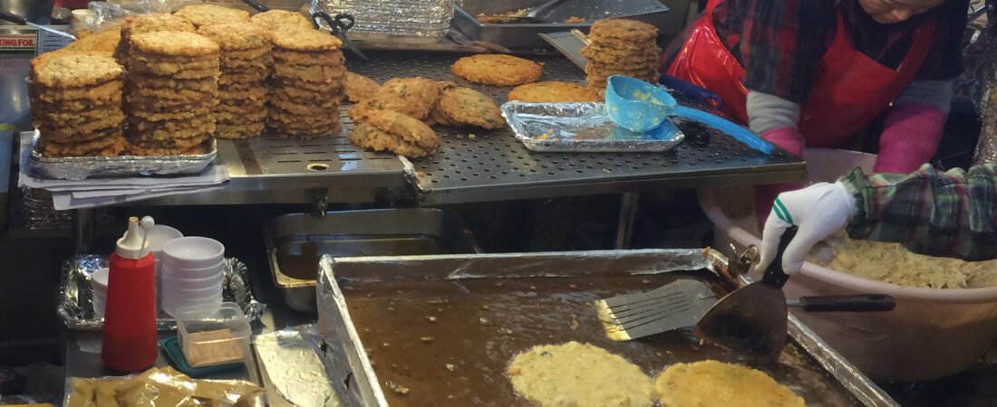 Gwangjang Market for First-Time Visitors: Food, Ordering and Price Checks