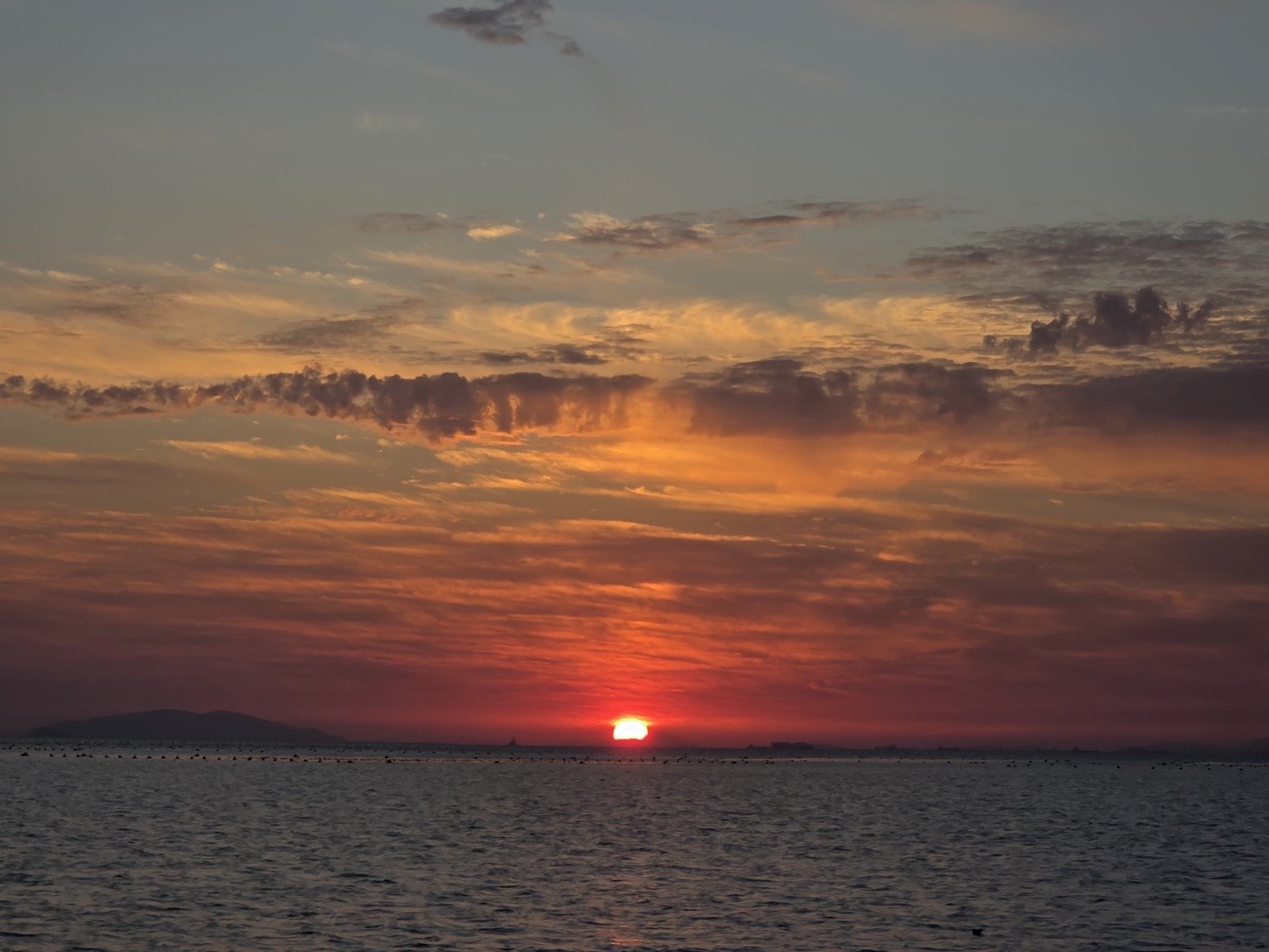Jebudo Travel Guide: Tidal Road, Mudflat Experiences and Sunset