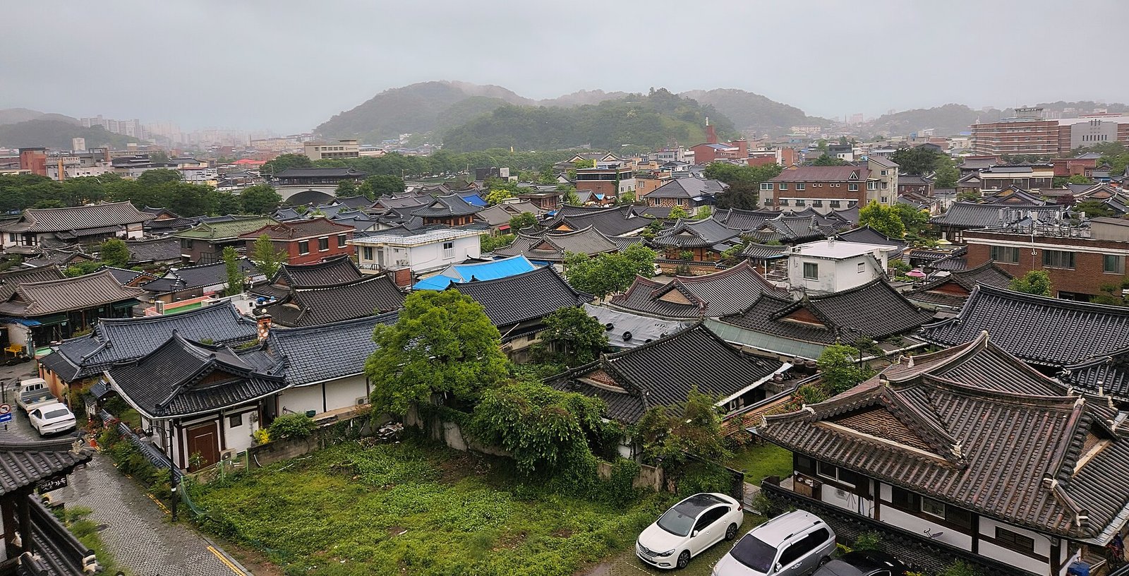 Rooftops of Jeonju Hanok Village in Jeonbuk